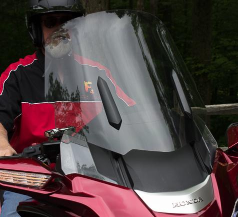 Demo: 20" Tinted, Wide Aftermarket Windshield for New 2018 Honda Goldwing 